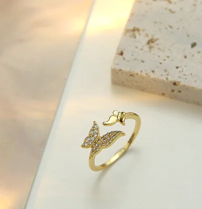 Copper Plated Gold Micro Inlaid Zircon Bee Ring